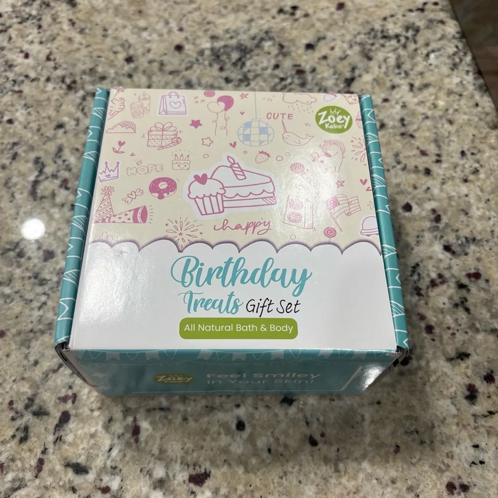 Zoey Koko Birthday Treats Gift Set All Natural Bath & Body 3 piece set New